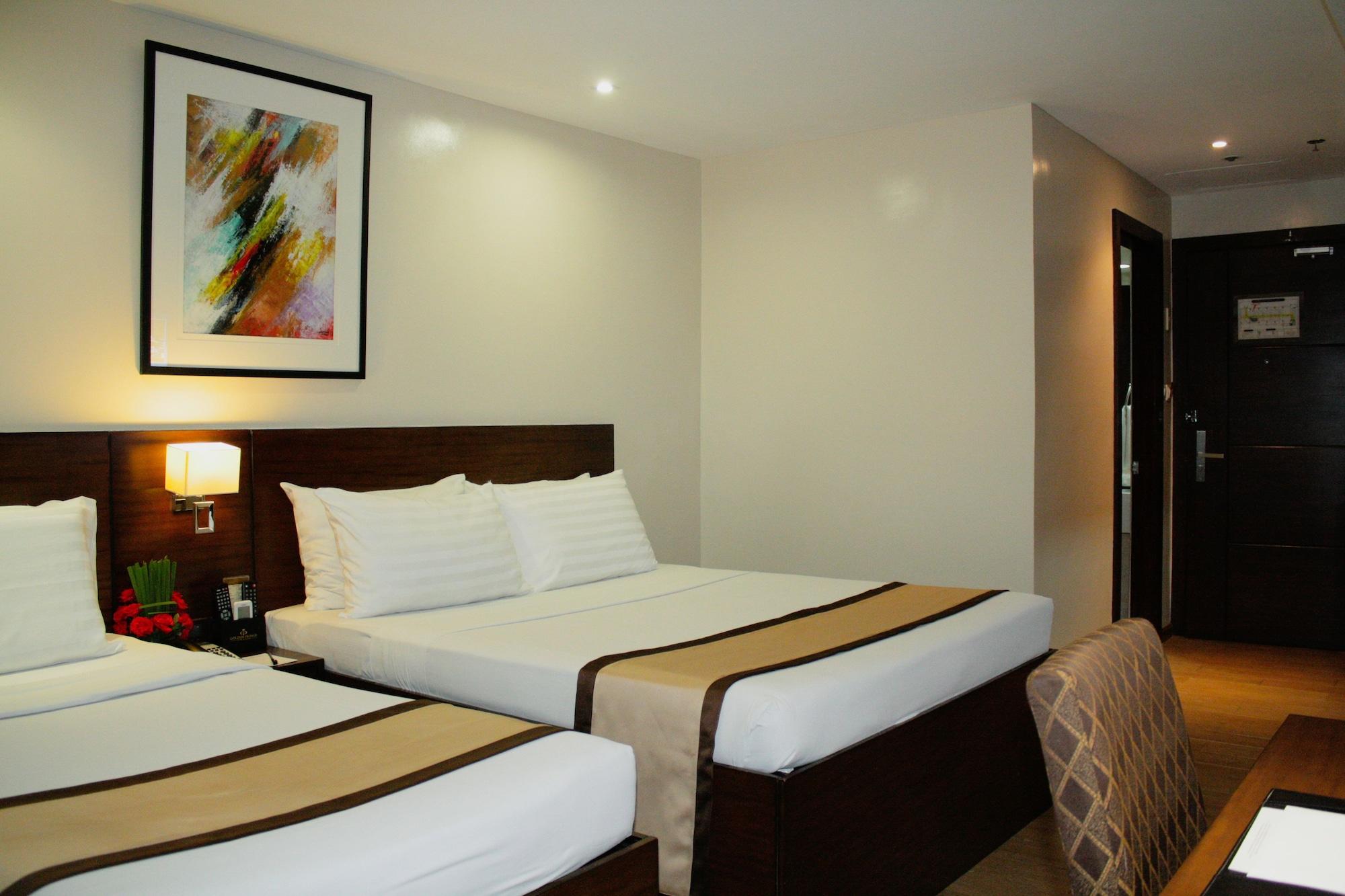 סבו Golden Prince Hotel & Suites מראה חיצוני תמונה