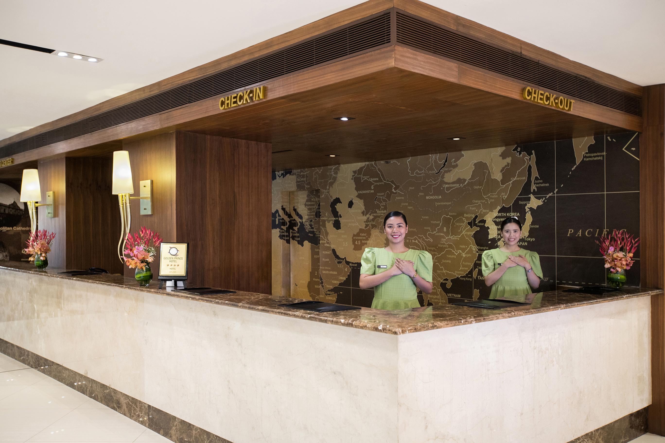 סבו Golden Prince Hotel & Suites מראה חיצוני תמונה