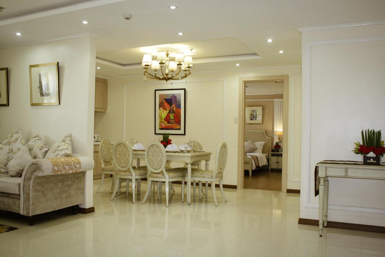 סבו Golden Prince Hotel & Suites מראה חיצוני תמונה
