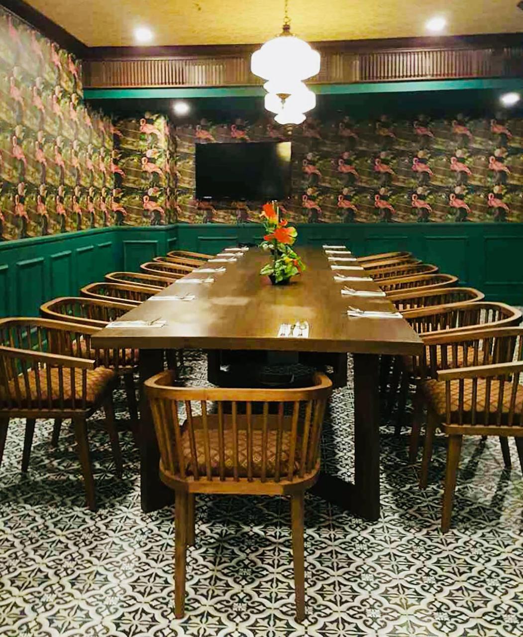 סבו Golden Prince Hotel & Suites מראה חיצוני תמונה