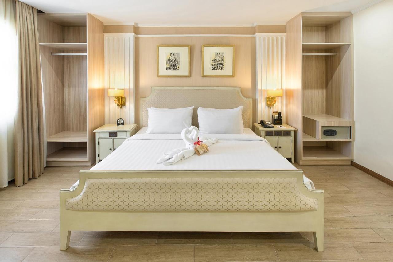 סבו Golden Prince Hotel & Suites מראה חיצוני תמונה